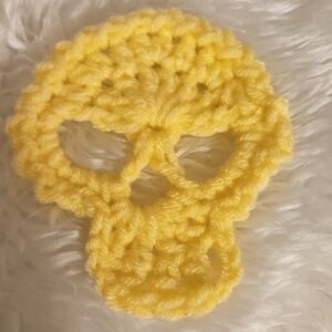 Handmade Yellow Crochet Skull Applique Hand Knit Halloween crochet patch DIY 4"